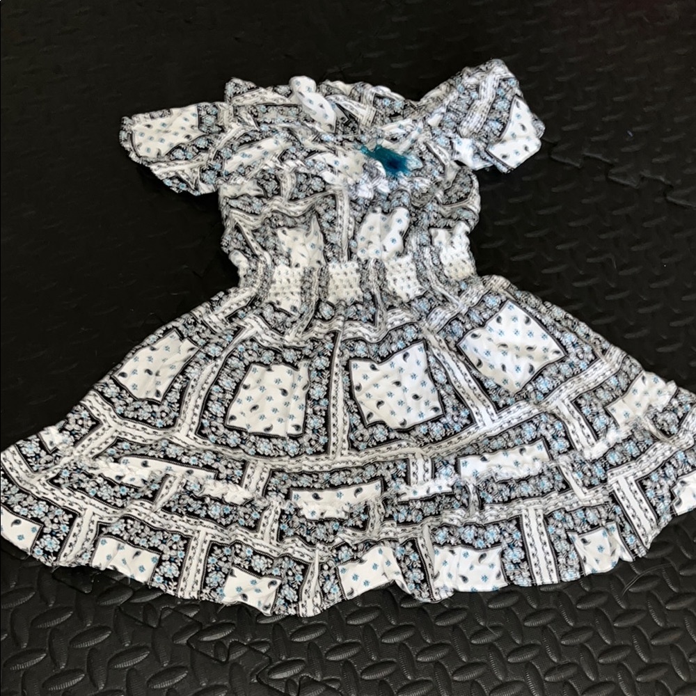 Disney D-Signed Black and White Patterned dress with teal accents
